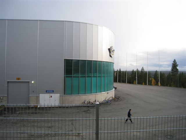 Kuva: Rovaniemi Ounasvaaran jäähalli. Hilkka Högström 2011