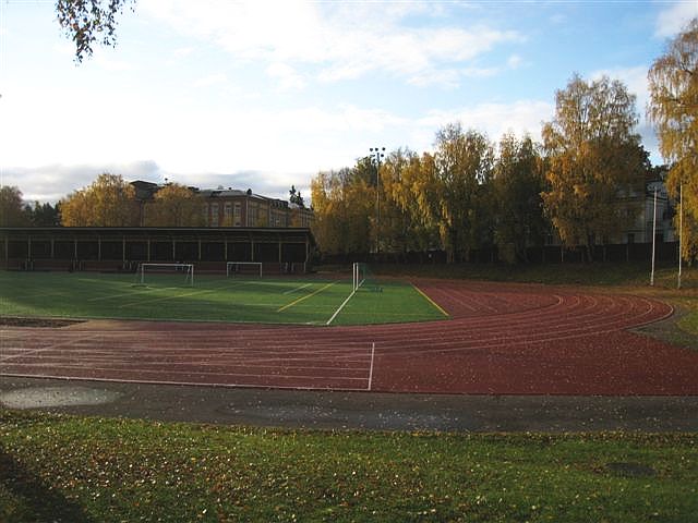 Tampere Pyynikin urheilukenttä ja katsomo. Hilkka Högström 2011