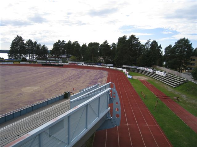 Kuva: Sotkamo Hiukan keskusurheilukenttä ja pesäpallostadion. Hilkka Högström 2011