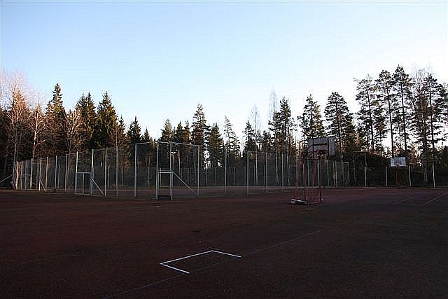 Kuva: Raasepori Kisakeskuksen palloilualue. Hanna Tyvelä 2011