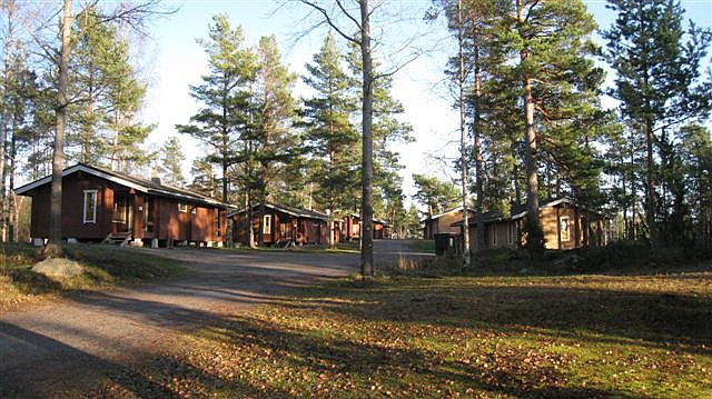 Raasepori Kisakeskuksen leirikylä. Hilkka Högström 2011