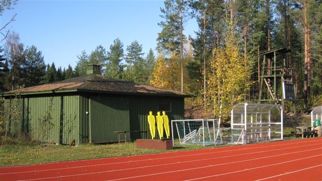 Kuva: Tammela Eerikkilän urheilu- ja tenniskentän koppi. Hilkka Högström 2011