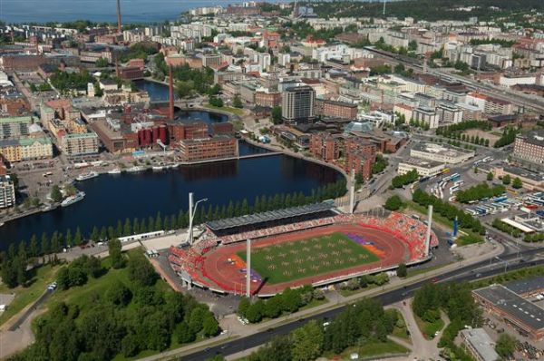 Tampere Ratinan stadionin alue Tampereen ydinkeskustassa. Hannu Vallas 2000-luku
