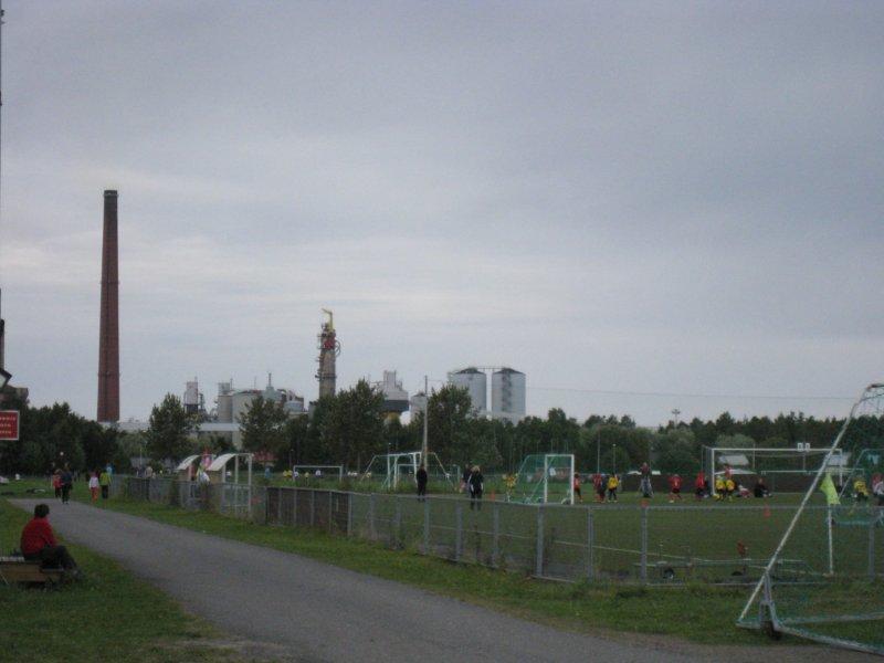 Oulu Heinäpään urheilukeskuksen kenttiä. Hilkka Högström 2011
